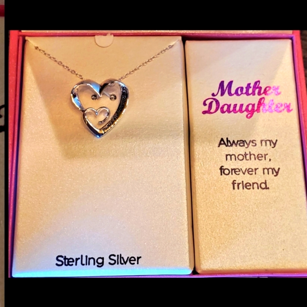 Mother daughter necklace